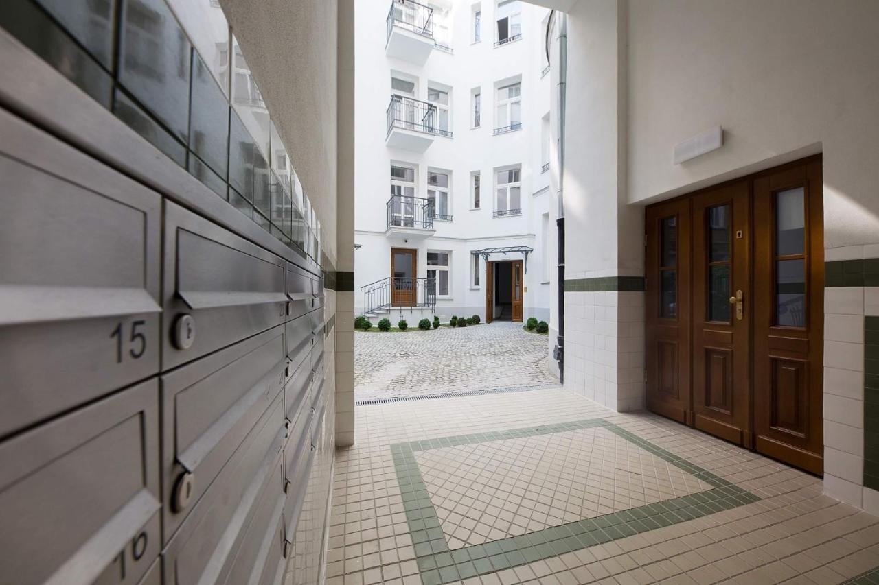 4 ECO Apart Chateau Jagiellonska 22 Warszawa Old Town Luaran gambar