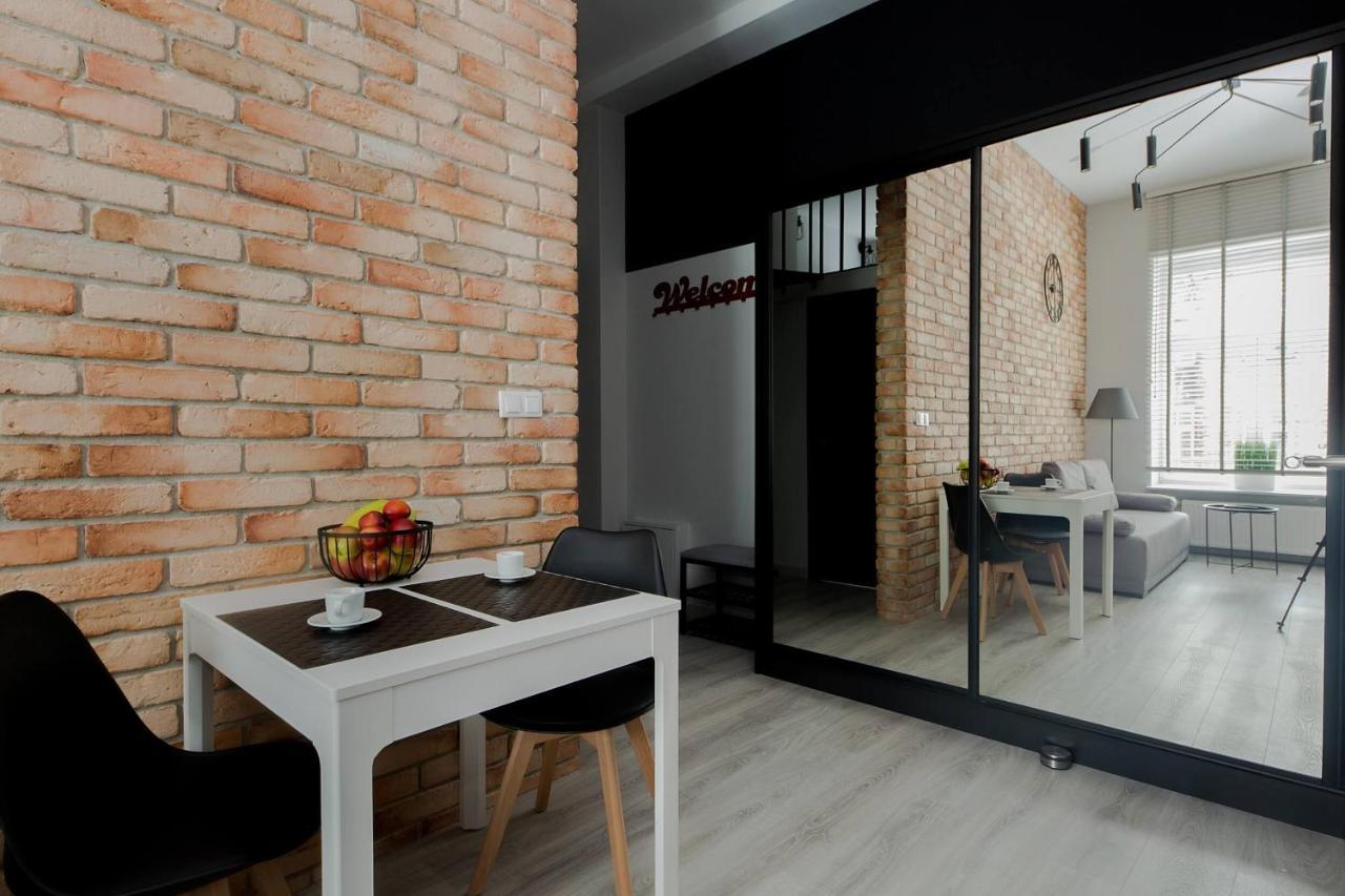 4 ECO Apart Chateau Jagiellonska 22 Warszawa Old Town Luaran gambar